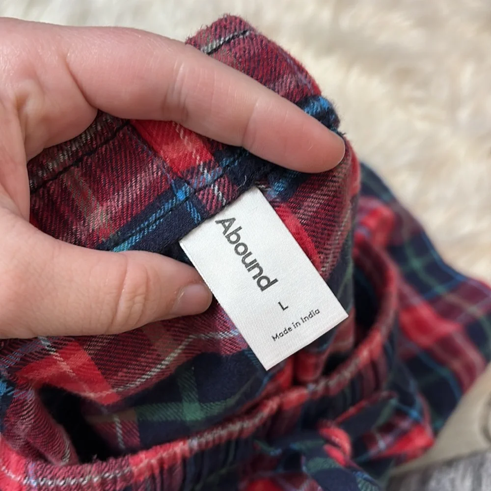 Abound Plaid Pajama Shorts Size L